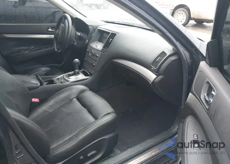 2010 Infiniti G37 Journey z USA, uszkodzony, nr VIN JN1CV6AP9AM408376